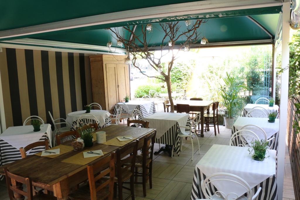 Hotel Bardolino Kültér fotó