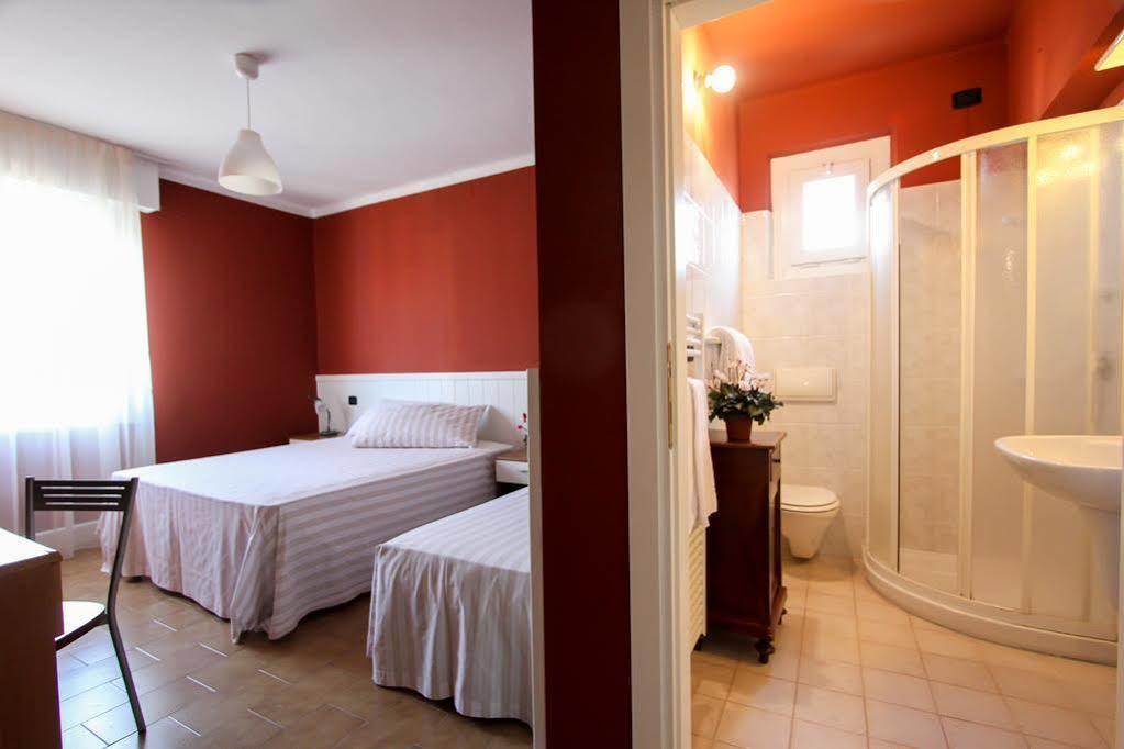 Hotel Bardolino Kültér fotó